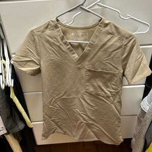 Figs Latte XXs Catarina top and XXS petite Yola 2.0 pants worn only few times